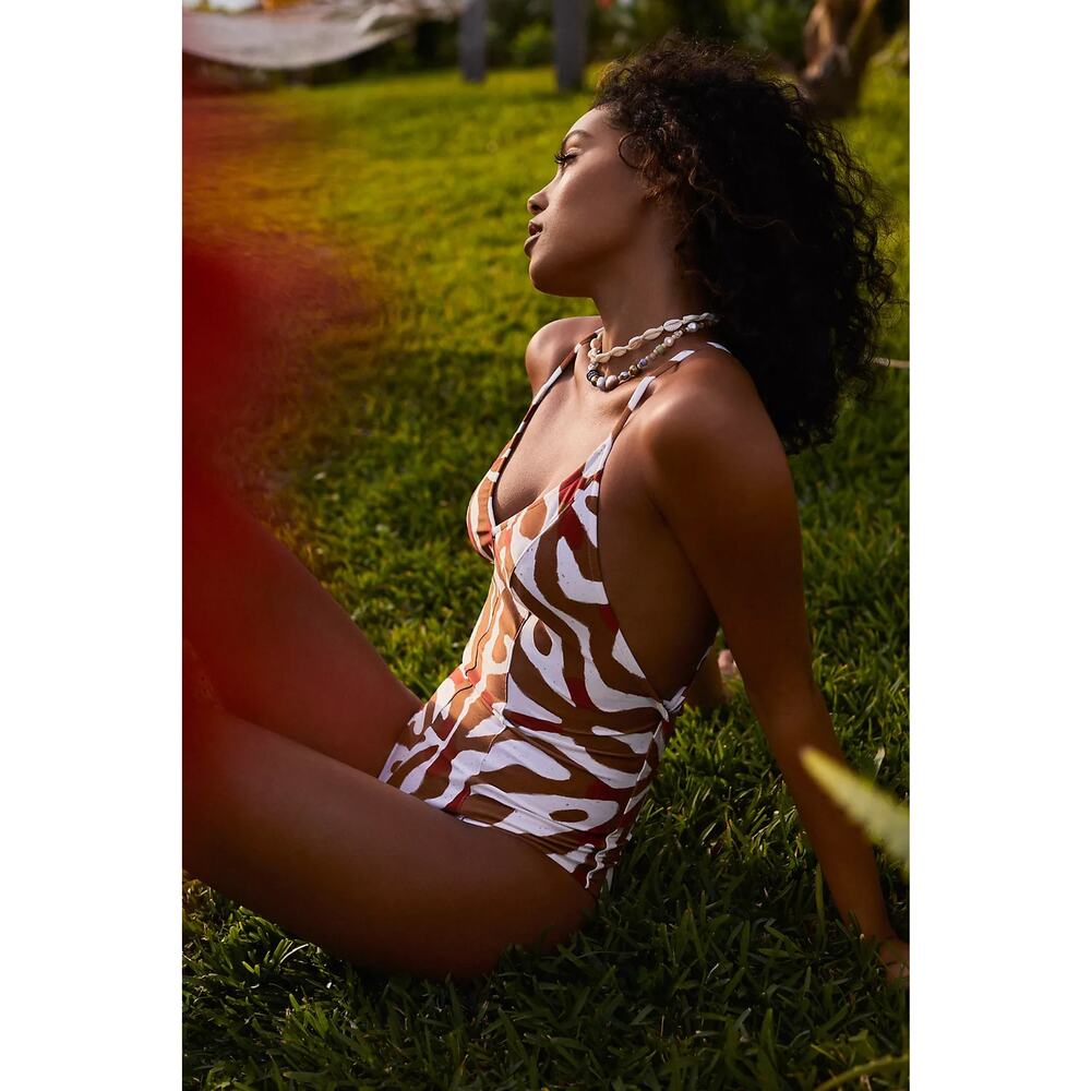 NWT Anthropologie Lenny Niemeyer Kalahari One-Piece Swimsuit $260 US MEDIUM 8/10